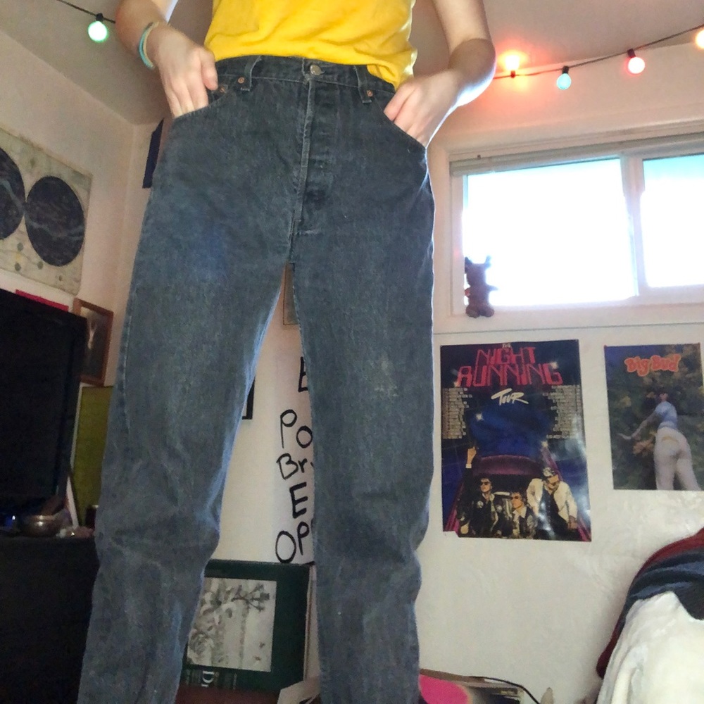 vintage button up 501 levi jeans